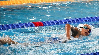 Genç Yüzücüler Balıkesir’de Yarışıyor