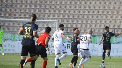 Bandırmaspor’dan Taraftara 3 Puanlı Hediye!
