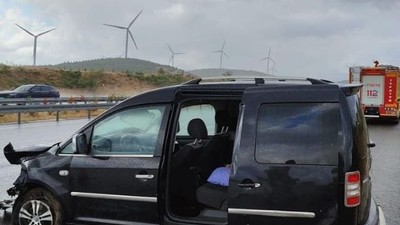 Susurluk'ta Kayganlaşan Yolda Kaza! Yaralılar Var