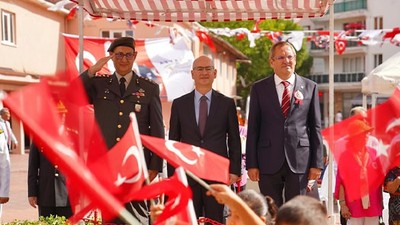 Altınova’da Kurtuluşun 102. Yıl Coşkusu Yaşandı