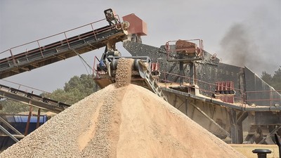 Dursunbey'de Günlük 2500 Ton Üretim