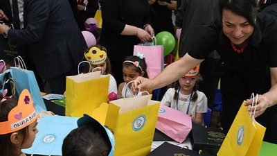 Büyükşehir'den Miniklere Hoş Geldin Hediyesi