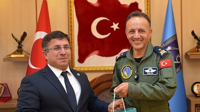 Rektör Oğurlu’dan Komutan Al’a Ziyaret