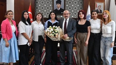 Vali Ustaoğlu’na Yoğun Ziyaretçi Trafiği