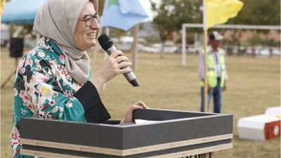 Uygur'dan Geleneksel Bigadiç Rahvan At Yarışlarına Destek