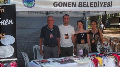 Balıkesir'in Kadınları El Emeği Ürünleriyle Parladı