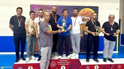 Balıkesir'de Masa Tenisinin Şampiyonları Belli Oldu