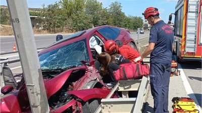 Susurluk'ta Otoyol Kavşağında Kaza! Yaralılar Var