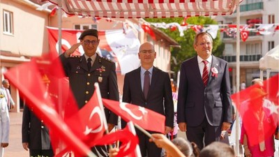 Ayvalık Kurtuluşunun 102. Yılını Kutladı