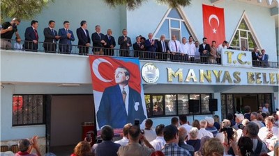 CHP Genel Başkanı Özel Manyas'ta
