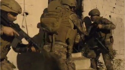 İnternetten Uyuşturucu Satan Çeteye Havadan Şafak Operasyonu