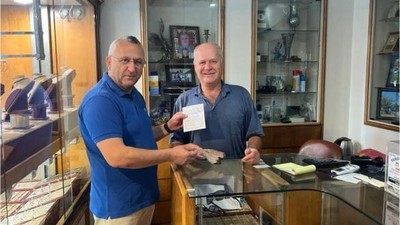 Semizel'in Başkanlık Maaşı Öğrencilerin