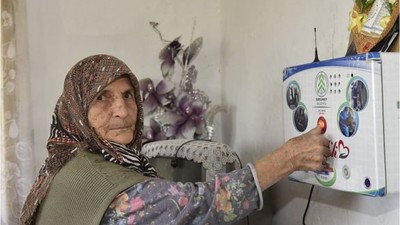 Dursunbey Belediyesi'nden Sevgi Eli Butonu