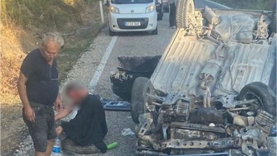 Gönen'de Araç Takla Attı!