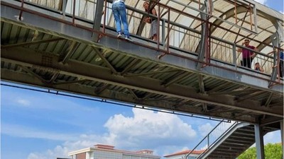 Balıkesir İtfaiyesi 'Yaşayacaksın' Diyerek Kurtardı