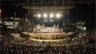 Burhaniye Festivali Unutulmaz Finalle Kapattı!