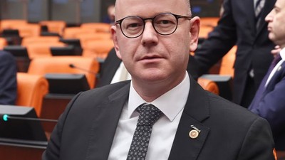 CHP'li Sarı'dan Aile ve Gençlik Fonu Tepkisi