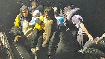 Ayvalık Açıklarında 39 Düzensiz Göçmen Yakalandı