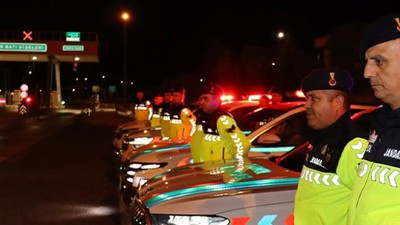 Balıkesir'de Otoyol Trafik Görevini Jandarma Devraldı