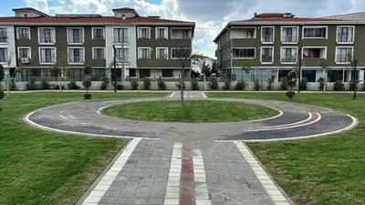 Bandırma'da 600 Evlere Yeni Park Açıldı