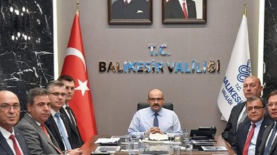 Bigadiç'te Seracılık ve OSB Toplantısı