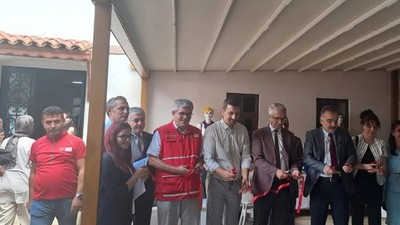 Edremit Halk Eğitim Kursiyerlerinin Sergisi Açıldı