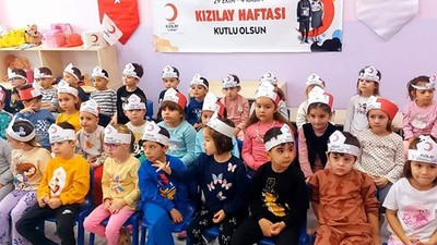 Edremit'te Minik Öğrenciler, Kızılay İle Tanıştı