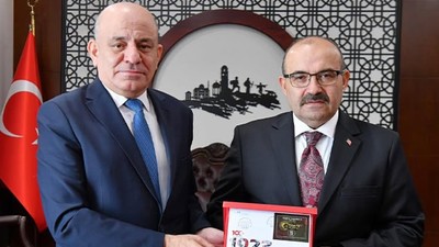 PTT Başmüdürü Öztürk'ten Vali Ustaoğlu’na Ziyaret