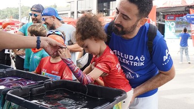 Uludağ Elektrik, İyilik Peşinde Koşmaya Devam Ediyor