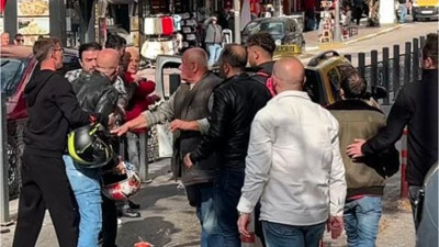 Bandırma'da Kaza Sonrası Sürücüler Birbirine Girdi!
