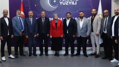 Roman Dernekleri Başkanları AK Parti Genel Merkezinde
