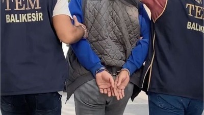 Burhaniye'de Aranan Şüpheli Kıskıvrak Yakalandı!