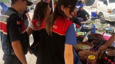 Edremit’te Seyyar Tezgah Satıcılarına Denetim