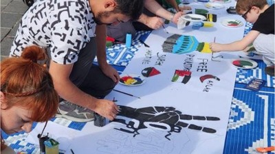 Balıkesirli Çocuklar Filistin'e Resimleriyle Destek Oldu