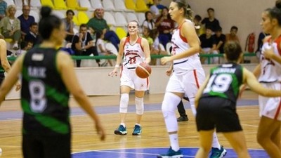 Burhaniye Belediyespor Farka Koştu!