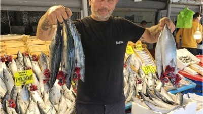 Balıkesir'de Tezgahlarda Palamut Bayramı