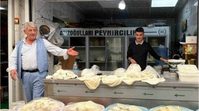 Balıkesir Pazarında Manda Sütü El Yakıyor