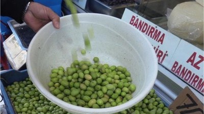 Kırma-Çizme Zeytin Tezgahlarda Kapış Kapış!
