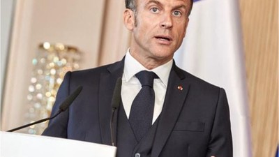 Macron: "Silah Sevkiyatları Çatışmaları Artırıyor"