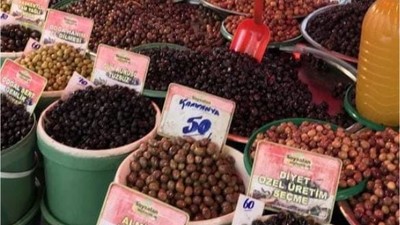 Sahte Zeytinyağı Pazarda Kol Geziyor!