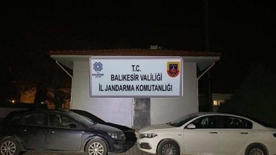 Balıkesir'de Göçmen Kaçakçılığı Çökertildi!