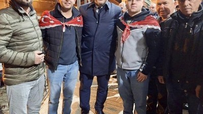 Başkan Lapanta Gençleri Askere Uğurladı