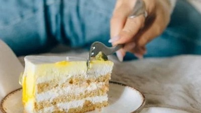 Çayın Yanına Yeni Tarif: Limonlu Kek