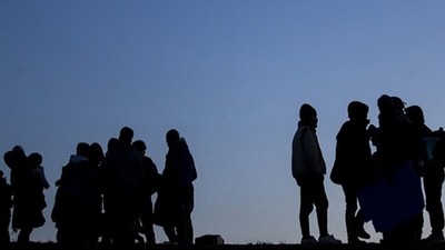 Ayvalık’ta İHA Desteğiyle, Saklanan 18 Göçmen Yakalandı