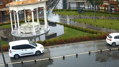 Balıkesir'de Sağanak Yağmur Sessizliği