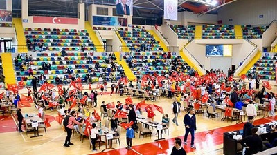 Balıkesir’de Sporcular 101. Yıl Kutlamalarında Yarıştı