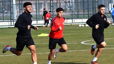 Balıkesirspor İshaklıspor Maçı Hazırlıklarına Başladı