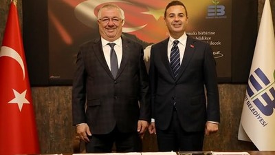 Başkan Akın'dan Edremit Ziyareti