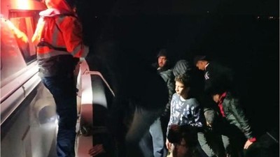 Ayvalık Açıklarında Kaçak Geçiş Alarmı!
