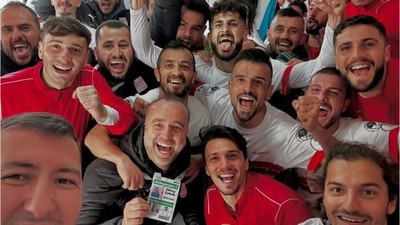 Ayvalıkgücü Belediyespor Zirveye Ortak Oldu